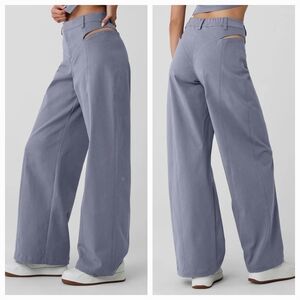 ALO Yoga High-Waist Risk Taker Trouser sz S